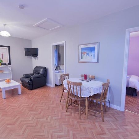 Ocean Breeze Apartment Lahinch Buitenkant foto