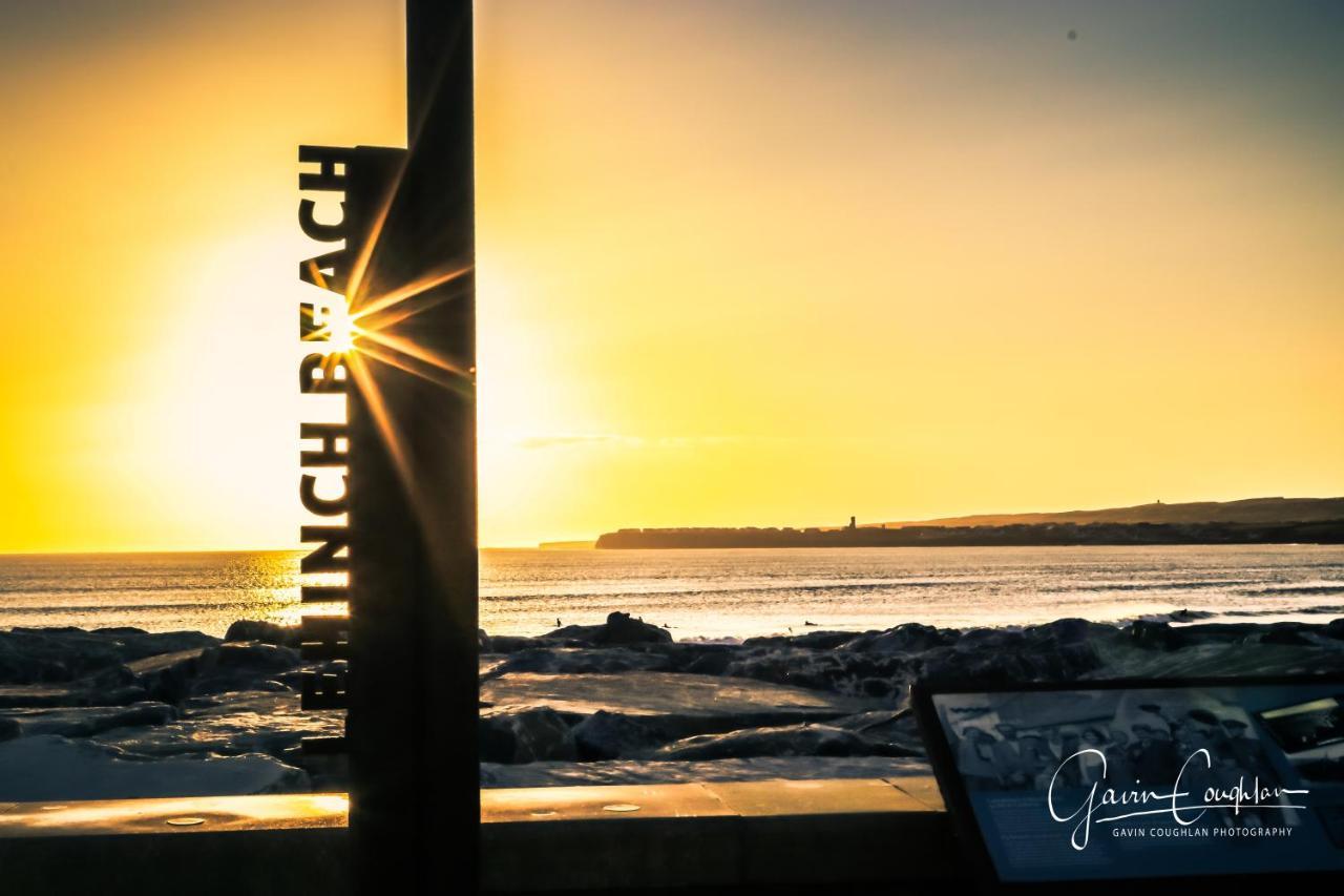 Ocean Breeze Apartment Lahinch Buitenkant foto