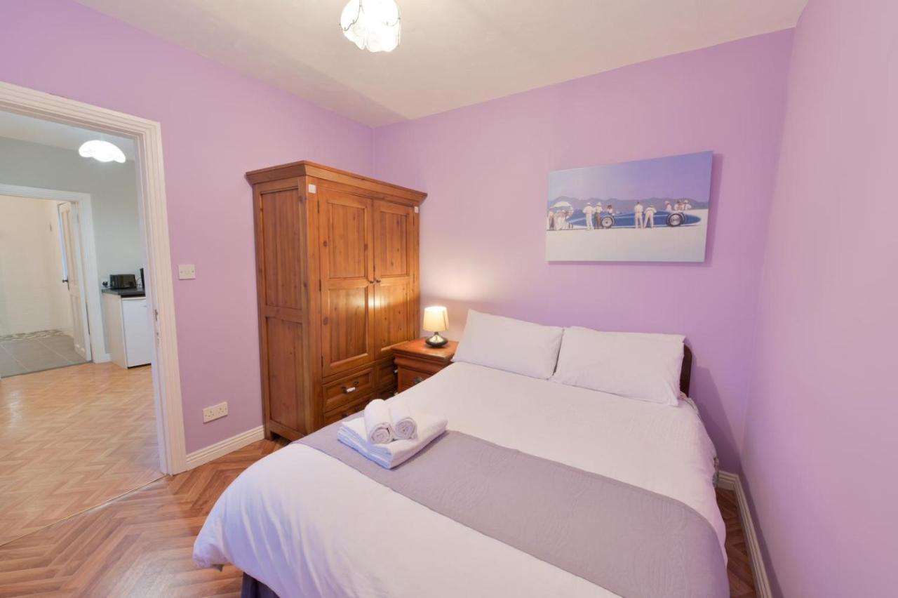 Ocean Breeze Apartment Lahinch Buitenkant foto